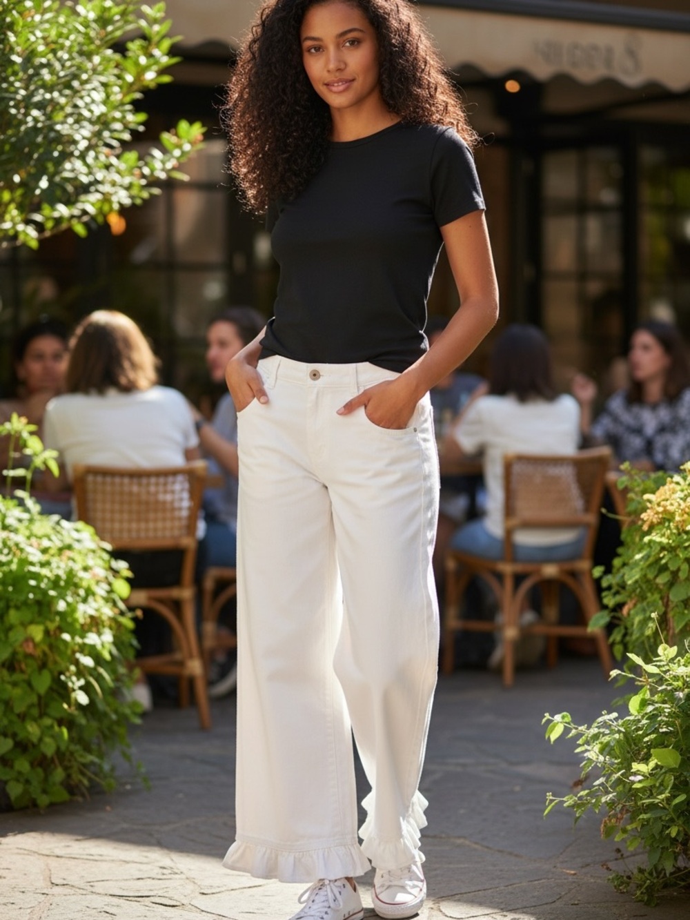NWT Imily Bela White Wide Leg Cropped Ruffle Hem Pants Size 4